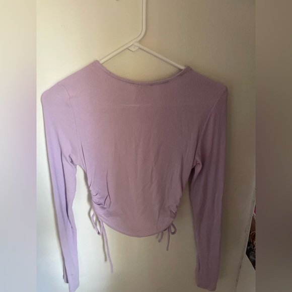 super cute and flattering princess polly long sleeve - Picture 2 of 3